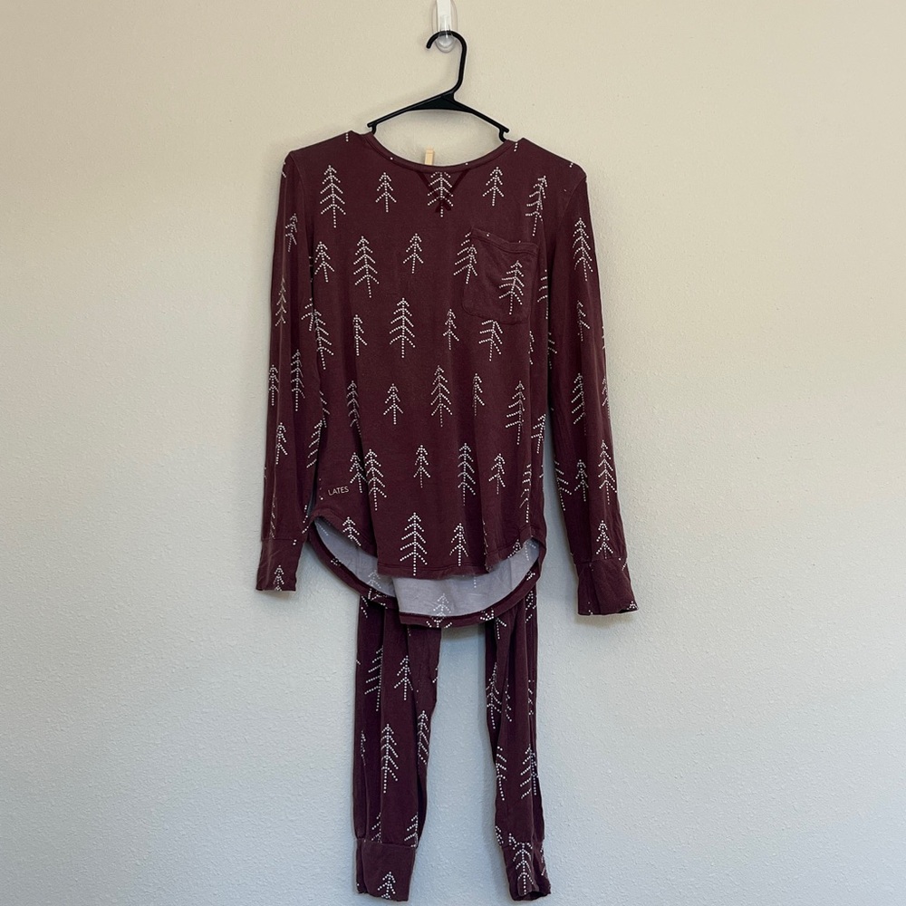 Late by Kate’s Long Sleeved Christmas Jammies Set